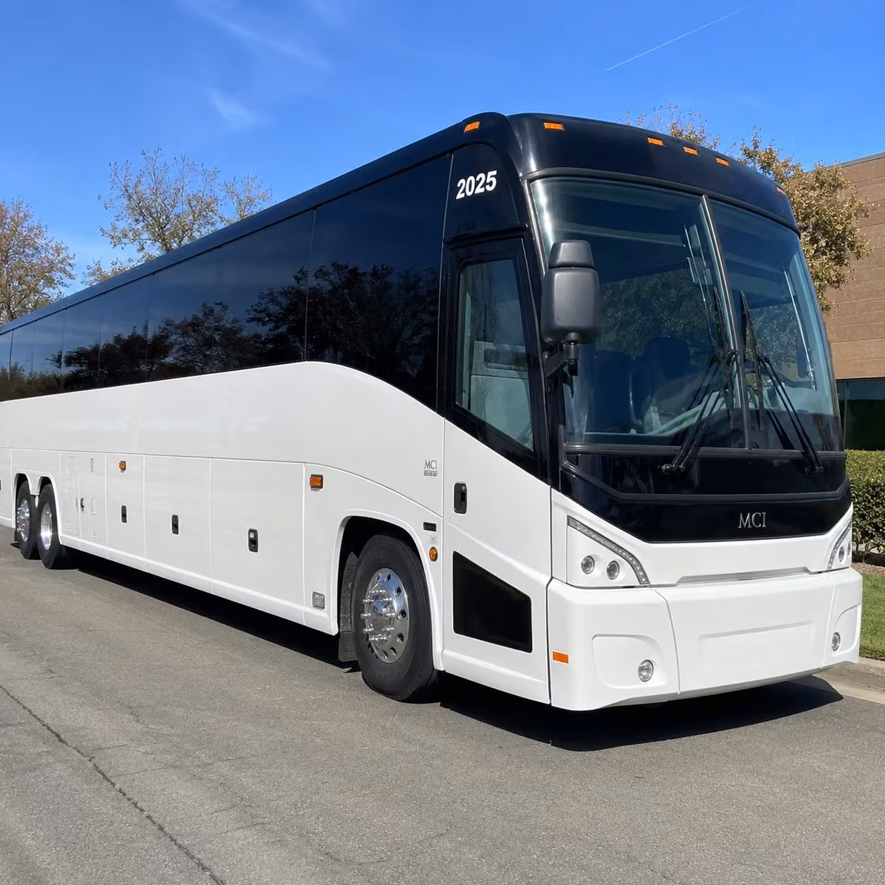 corporate event bus rentals for shreveport convention center local venues