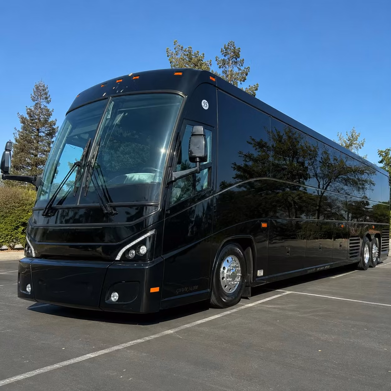 long distance airport shuttle transportation from shreveport for groups flying out together