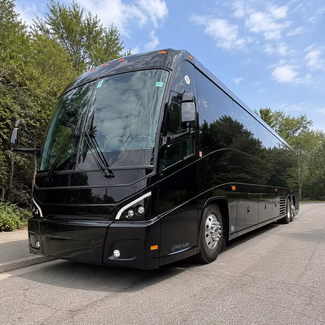 long distance bus rentals in shreveport for sports teams corporate groups and university travel