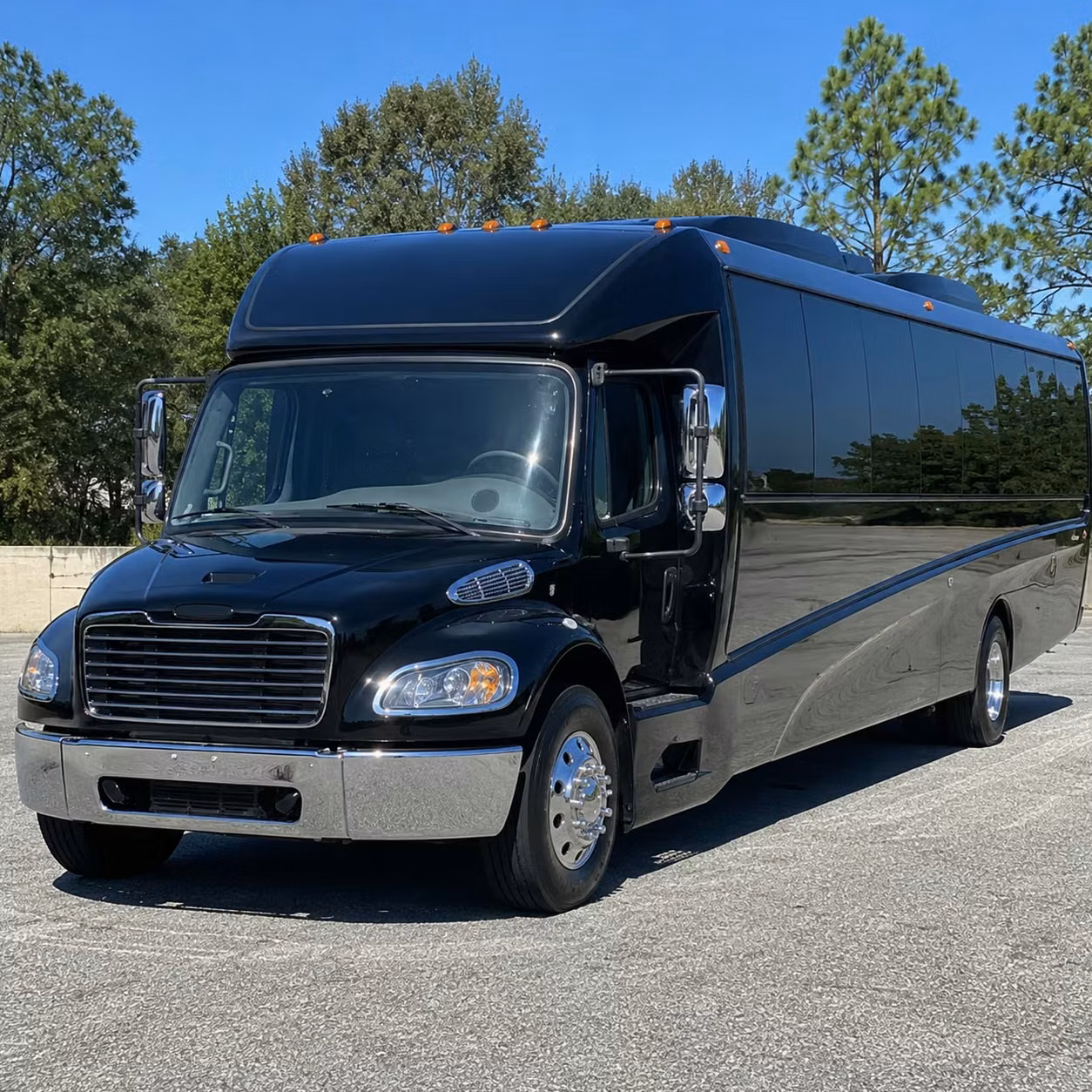 shreveport 35 passenger minibus rental