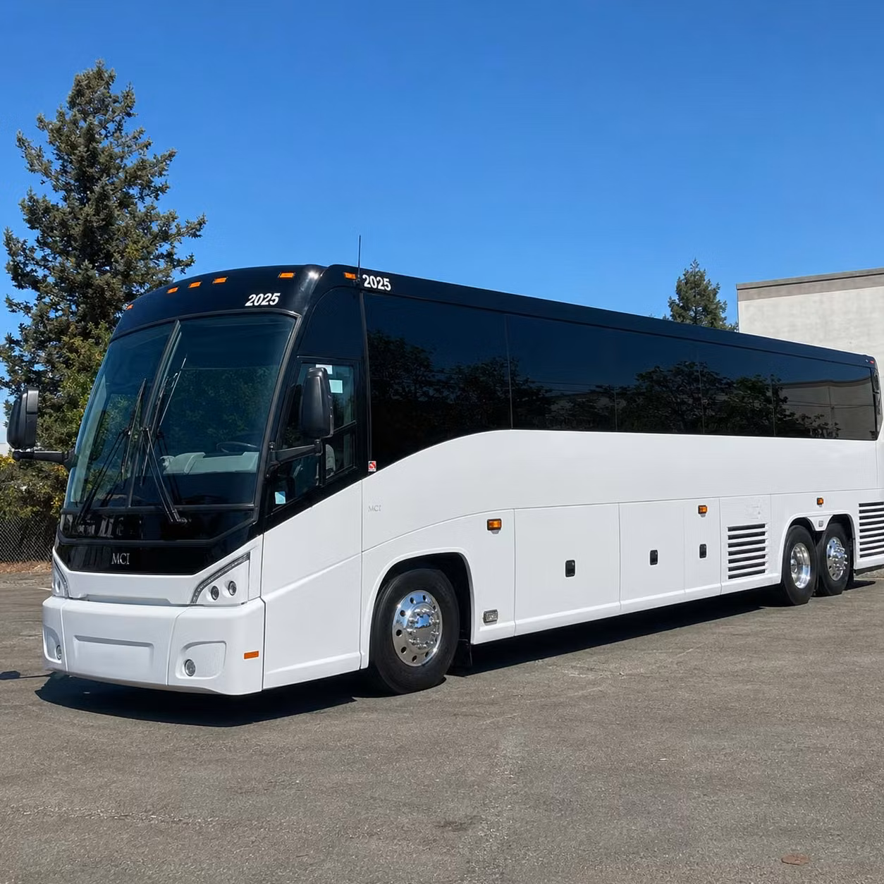 shreveport 56 passenger charter bus rental