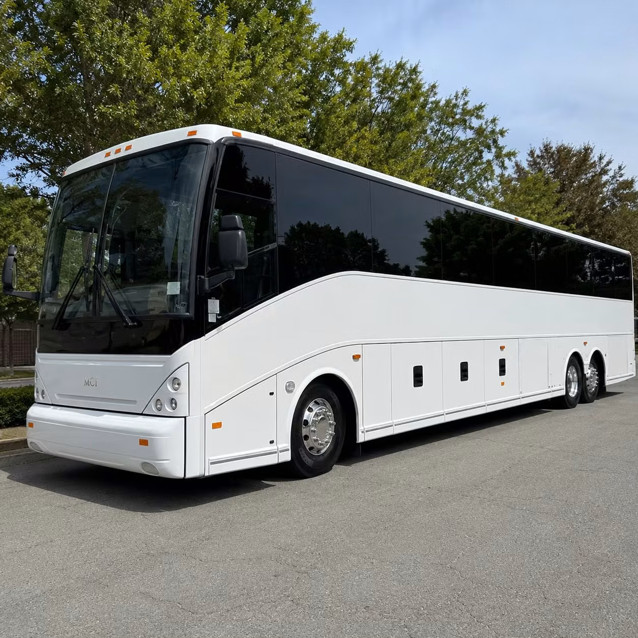 we help you compare shreveport airport bus rentals from a network that actually competes for your business